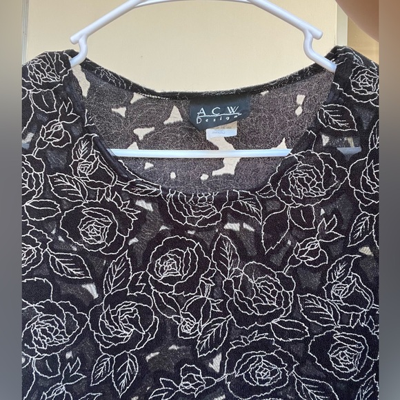 A.C.W Black Rose Top Design Sheer Top - Picture 3 of 4